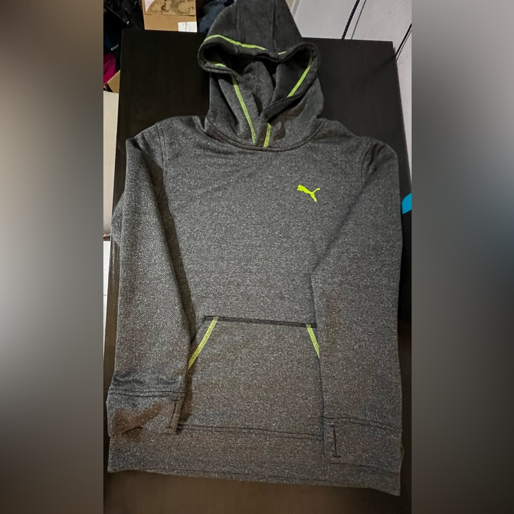 Puma athletic Sweatshirt Kids XL
